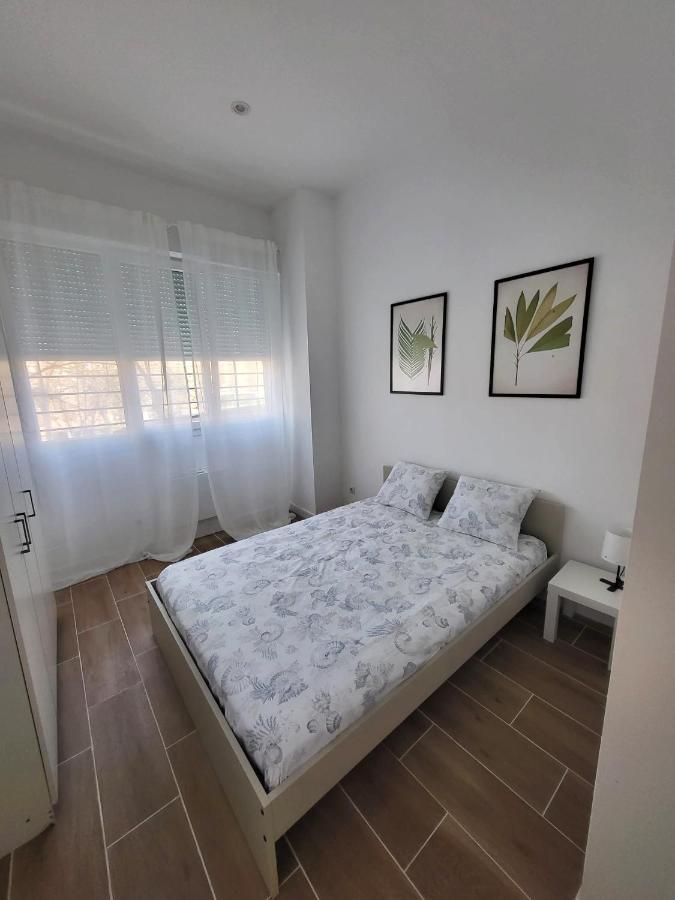 Bonito Piso A 300 M De Metro Garcia Noblejas Appartement *